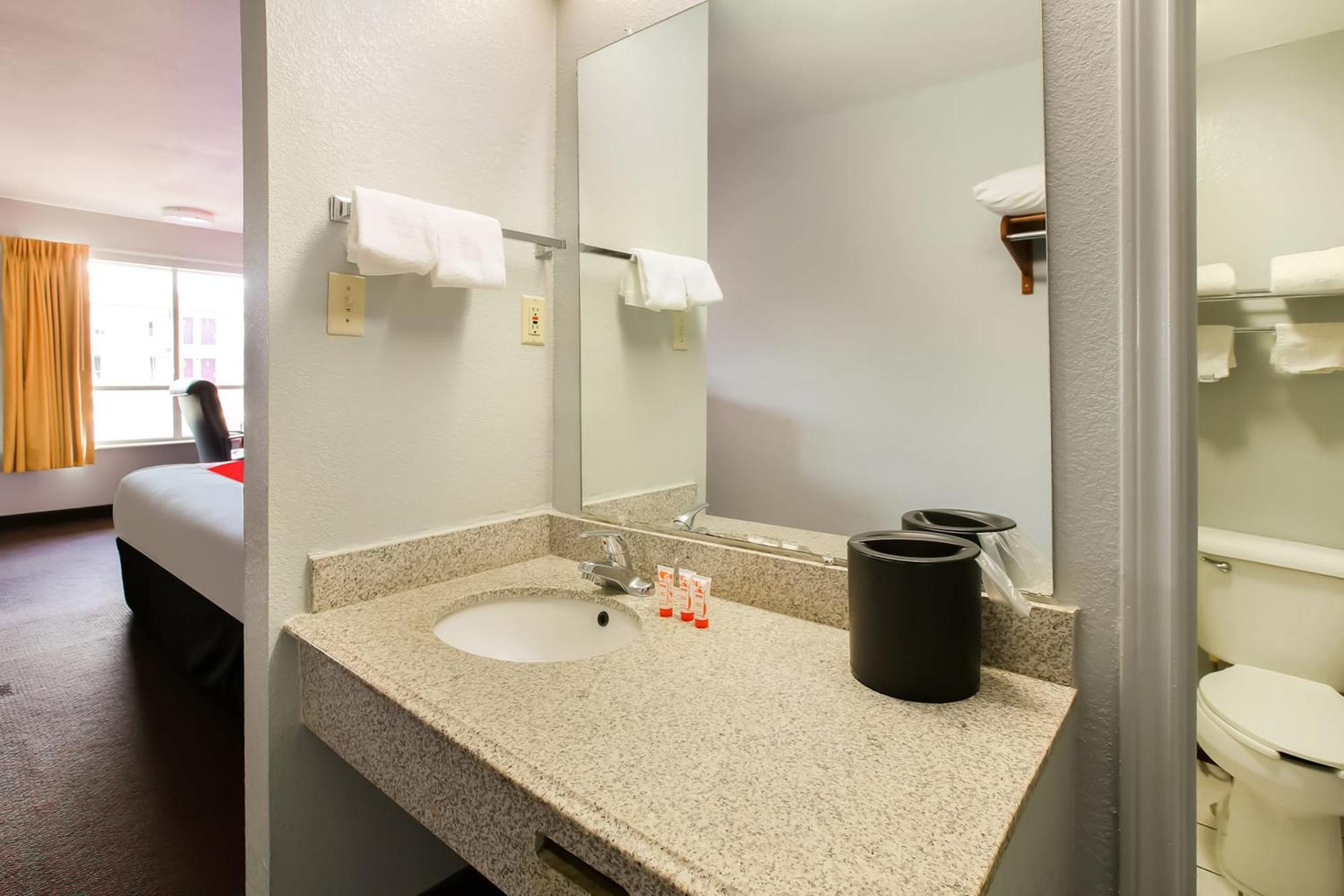 Oyo Hotel Texarkana North Heights Ar Hwy I-30 Экстерьер фото